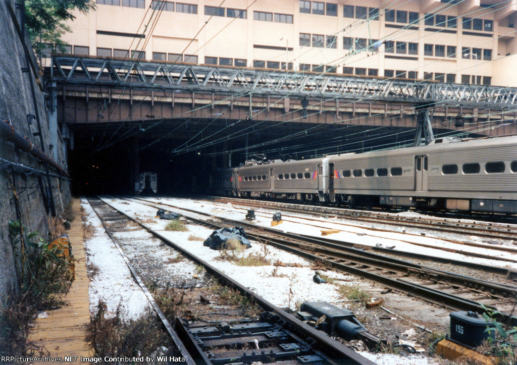 Arrows at Penn Station